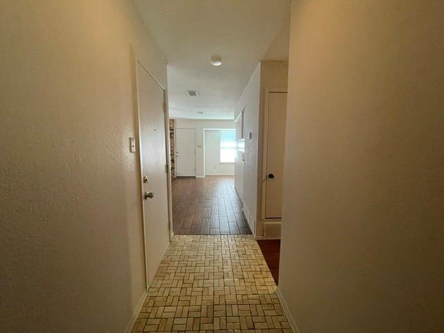 Building Photo - 7536 Meadowlark Ln N