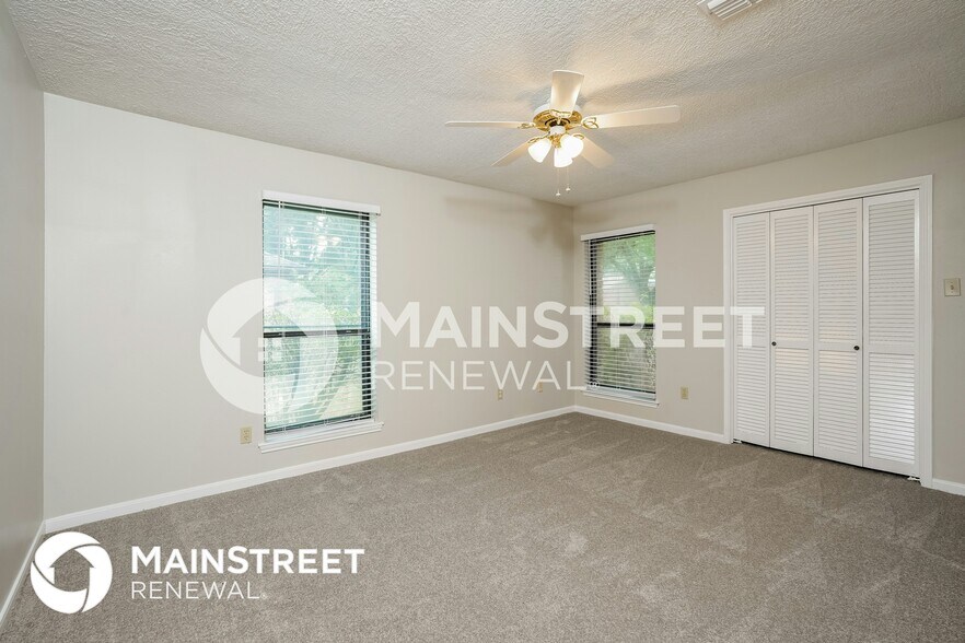 Building Photo - 12502 Olympia Dr