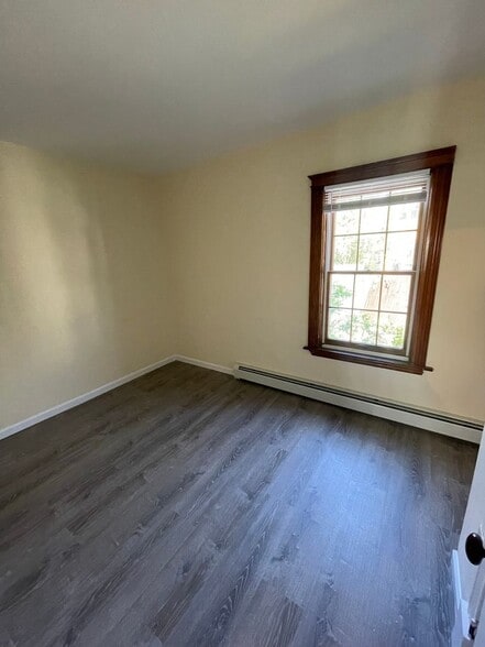 Building Photo - 17-19 Lafountain Street