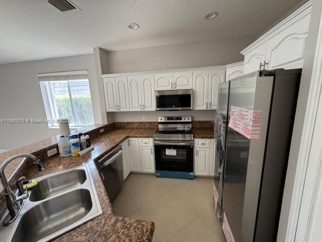 Building Photo - 1365 Canary Island Dr