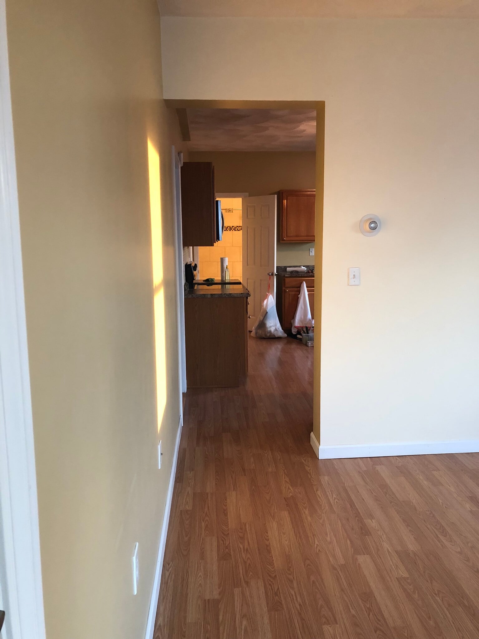 Building Photo - 42 Pond St