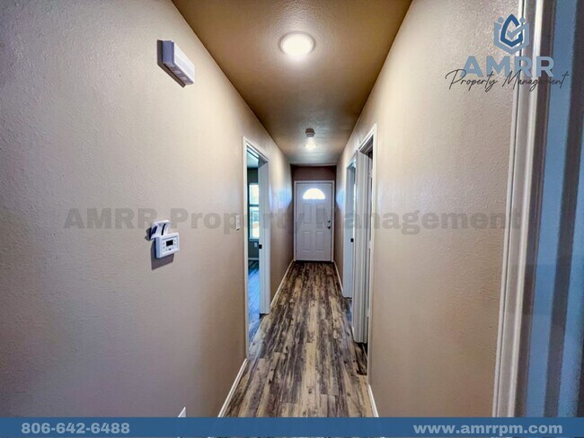 Building Photo - Charming 4-Bedroom Home – Space, Style, and Comfort!