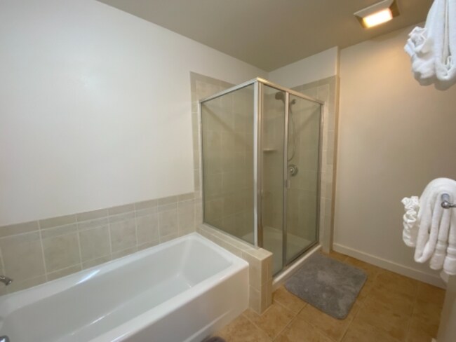 Building Photo - 92-1001 Aliinui Dr