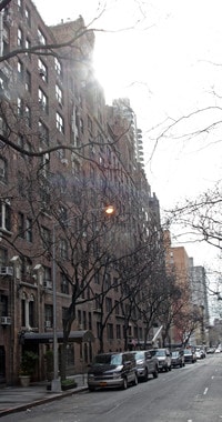 Building Photo - 225 24TH Street