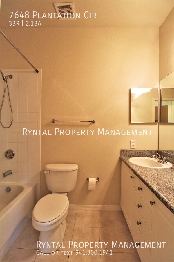 Building Photo - 7648 Plantation Cir