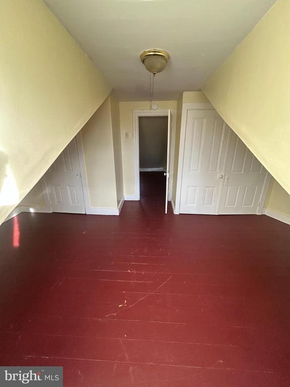 Building Photo - 349 Pearl St