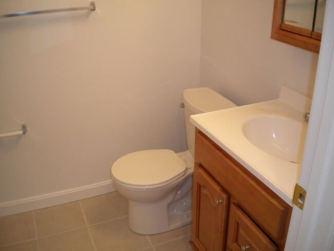 Building Photo - Condorhosdav Trust