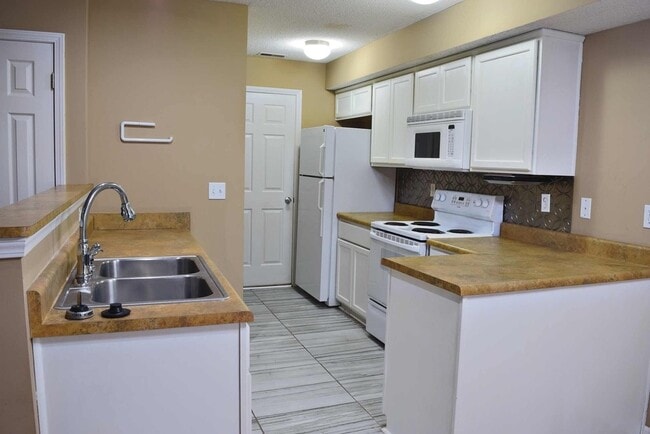 Building Photo - Please View 3D Virtual Walk-Through Before Scheduling a Showing