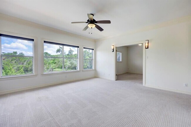 Building Photo - 3105 Lacevine Ln