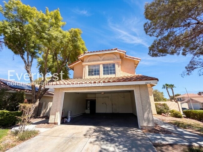 Building Photo - 2802 Prickley Pear Dr