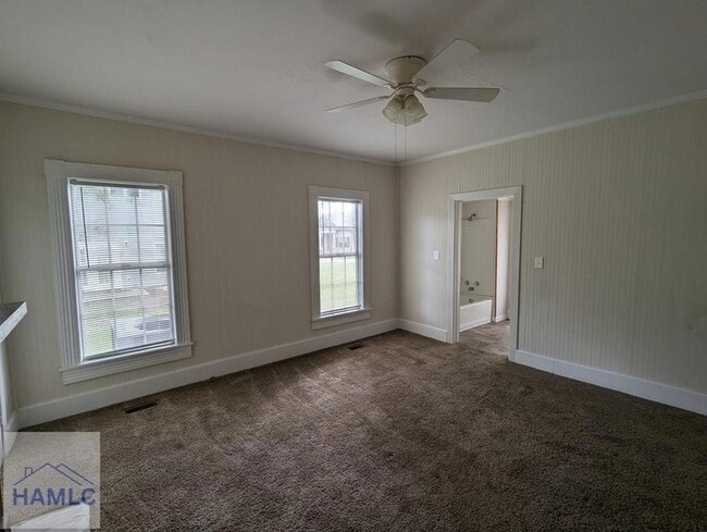 Building Photo - 414 N Caswell St