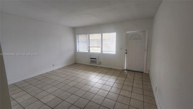 Building Photo - 280 SW 11th Ave
