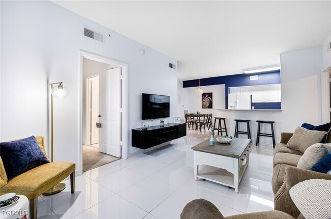 Building Photo - 11400 Ocean Walk Dr