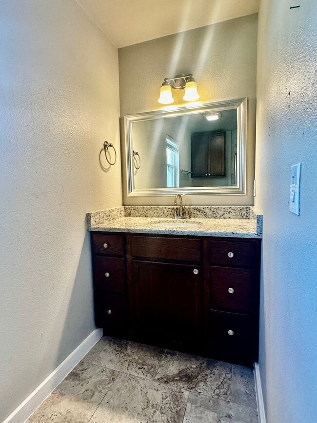 Building Photo - Riverfront Bungalow #9