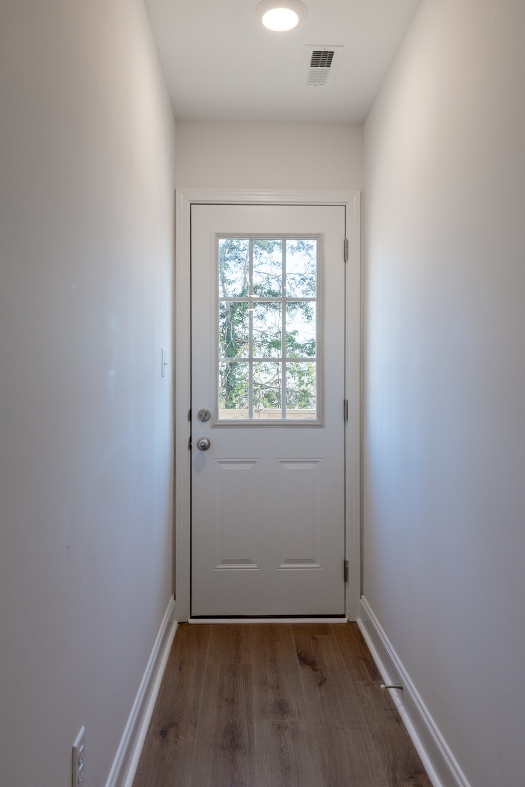 Building Photo - 812 Aubrey Ave