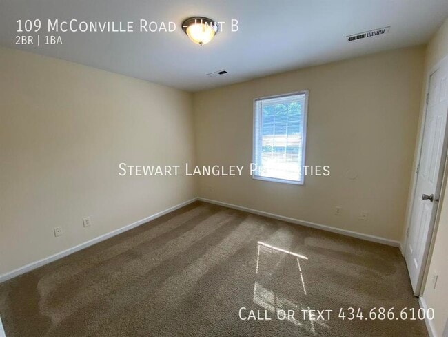Building Photo - 109 McConville Rd