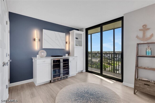 Building Photo - 10475 Gulf Shore Dr
