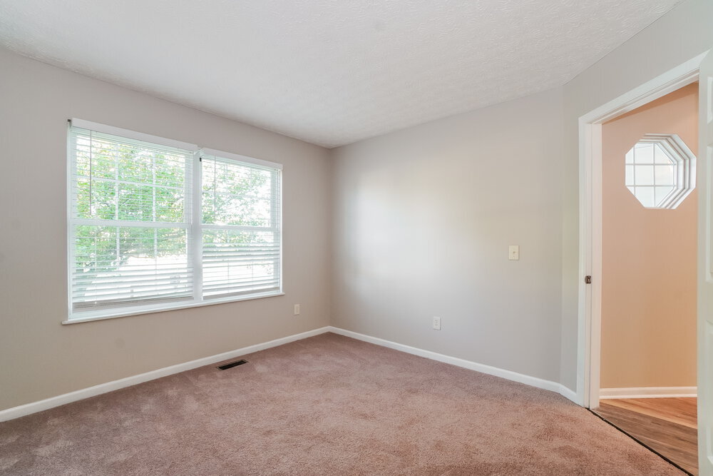 Building Photo - 3174 Gallant Dr