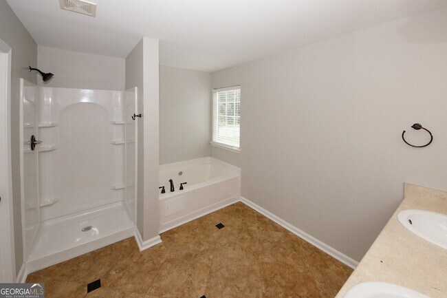 Building Photo - 7000 Lunar Blue Way