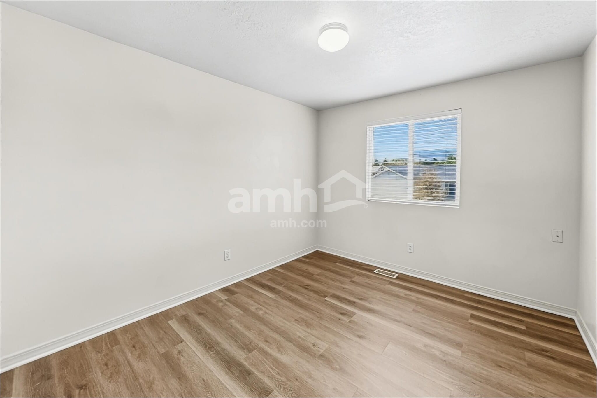 Building Photo - 13631 Clipper Ridge Way