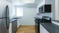 Building Photo - 23516 Magic Mountain Pkwy
