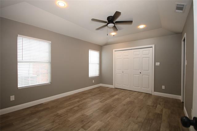 Building Photo - 5406 Yaupon Dr
