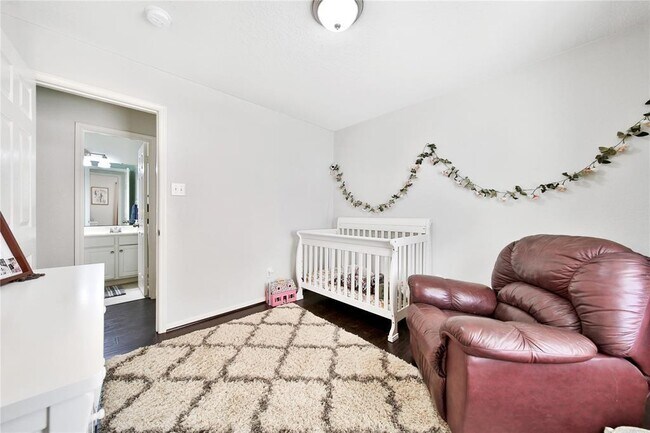 Building Photo - 21403 Hadrian Dr