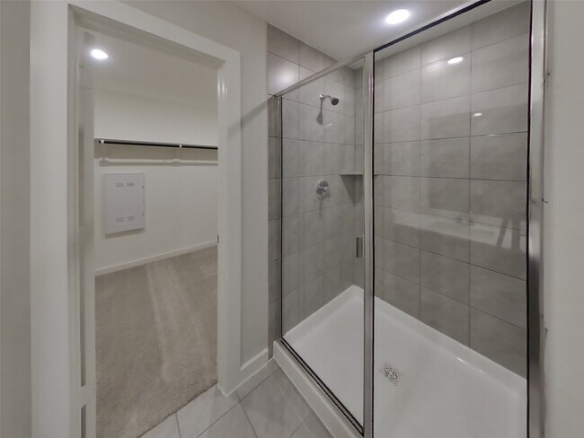 Building Photo - 22633 Terrazzo Dr