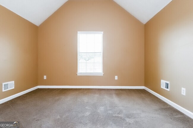 Building Photo - 2492 Brighton Trail