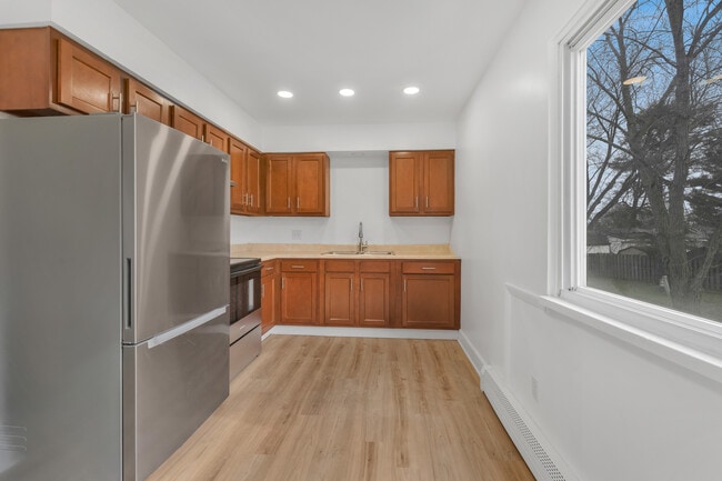 Building Photo - 4518 Washington Square Dr