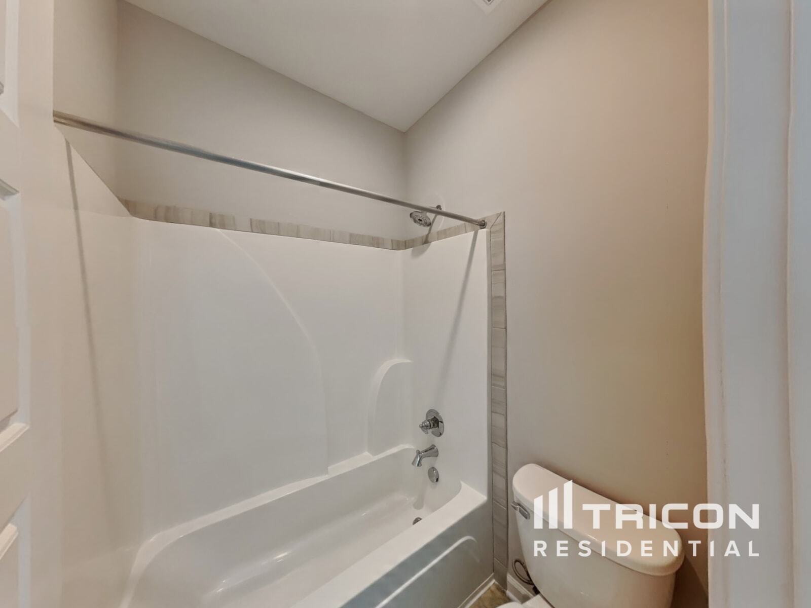 Building Photo - 917 Stokewood Pl