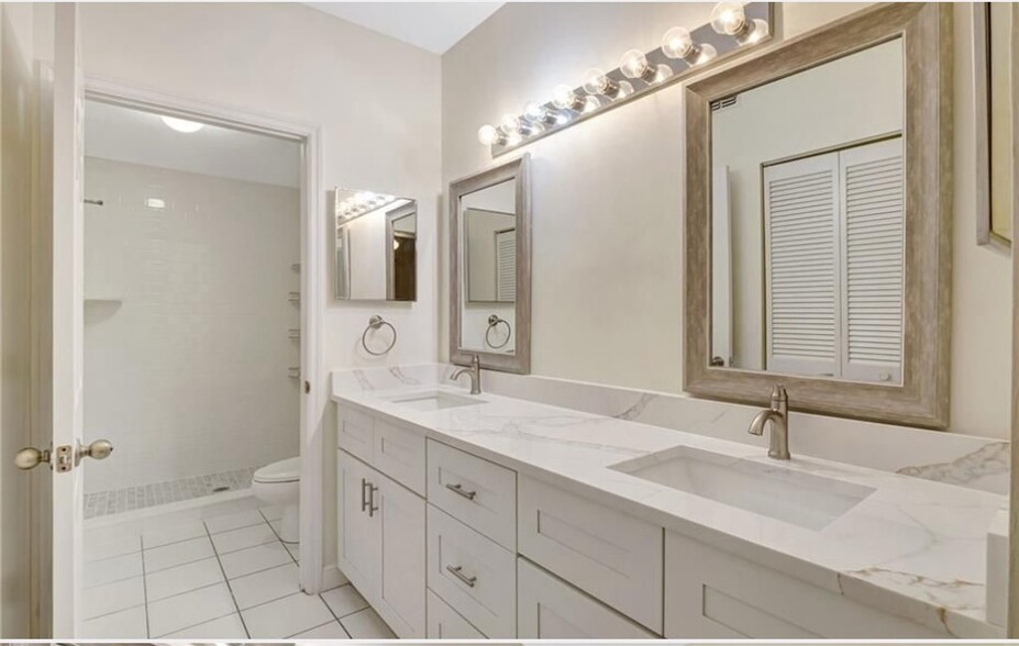 New shower - 326 Bradstrom Cir