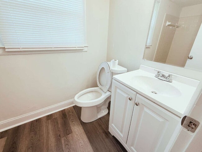 Building Photo - Welcome Home to Timeless Charm and Modern Comfort