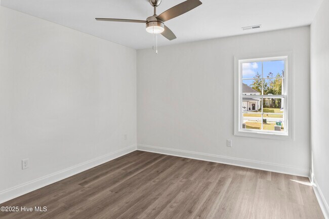 Building Photo - 1408 Hartley Ln
