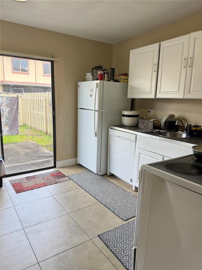 Building Photo - 11109 NW 37th St