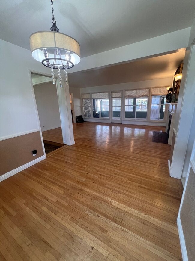 Building Photo - Charming 3-Bedroom Home in Whittier, CA!