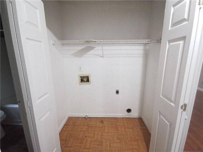 Building Photo - 2157 Williams Pl NW