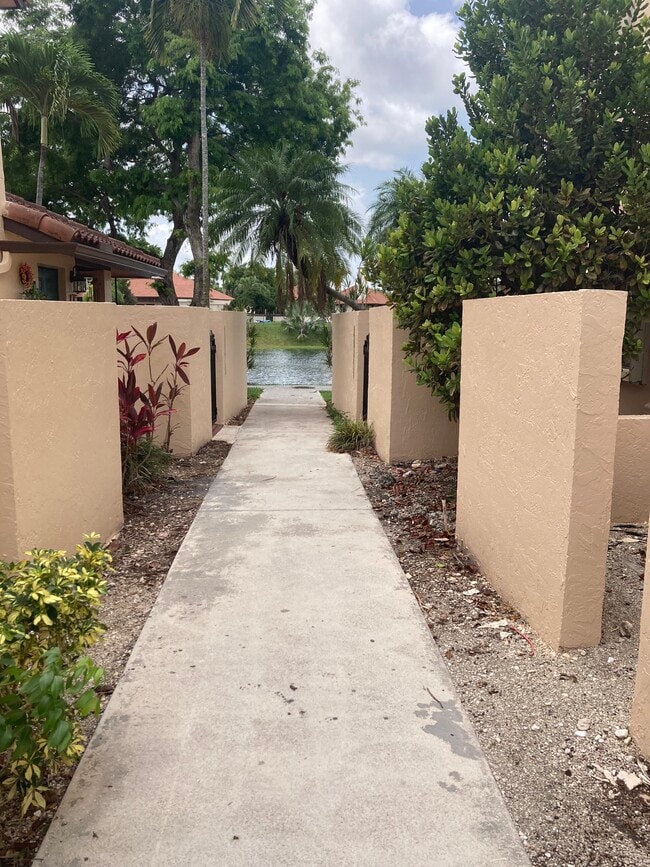 Building Photo - 13280 SW 114th Terrace