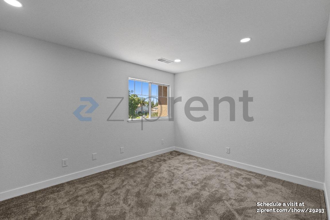 Building Photo - 5361 Mojave Way