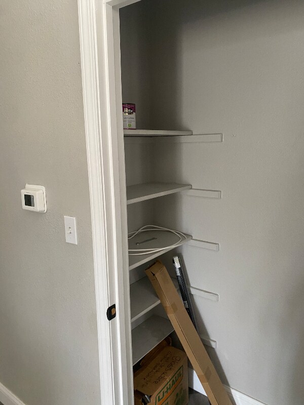 Building Photo - 3400 E 14th St