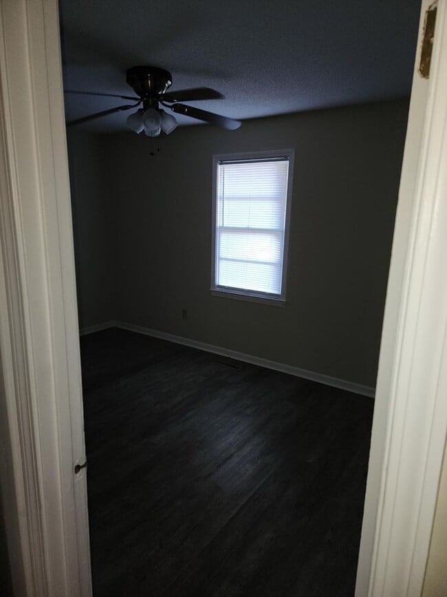 Building Photo - 115 Morningside Dr