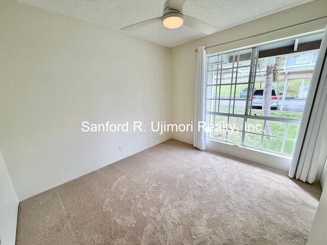 Building Photo - ham92115