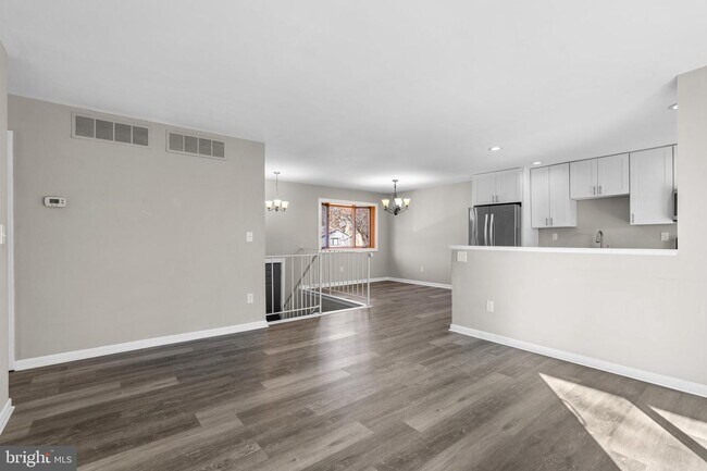 Building Photo - 8221 Millfield Ct