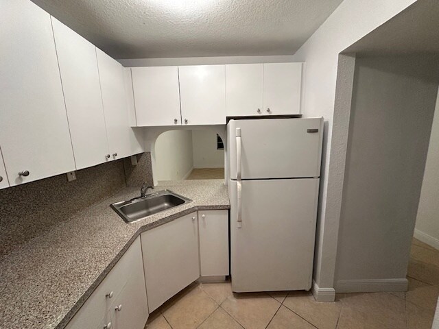 Building Photo - 17255 SW 95th Ave