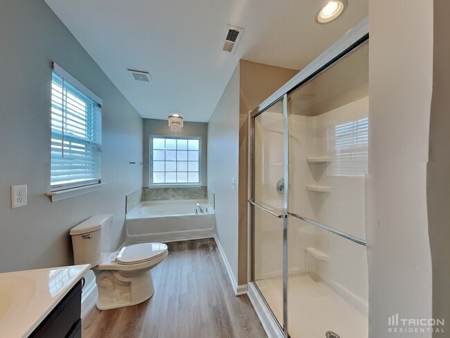 Building Photo - 2820 Wild Poplar Way
