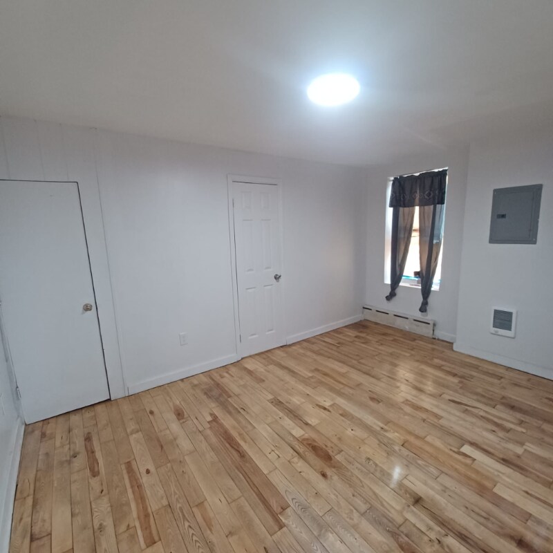 Building Photo - 2255 S Hemberger St