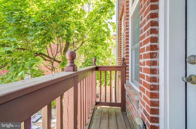 Building Photo - 2717 13th St NW