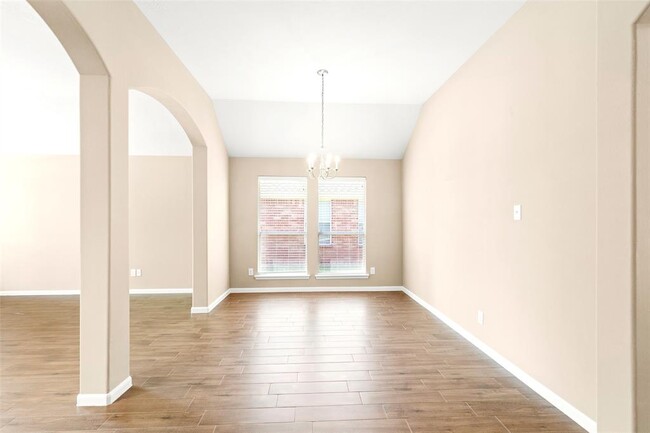 Building Photo - 4931 Harbor Glen Ln