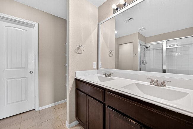 Building Photo - 2926 Indwarra Ct