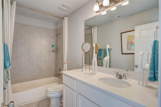 Building Photo - 1656 Artesian Spgs Xing
